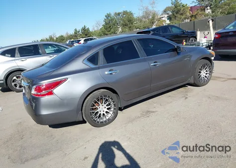 2015 Nissan Altima 2.5 Sv из США, поврежденный, VIN 1N4AL3AP9FC580967